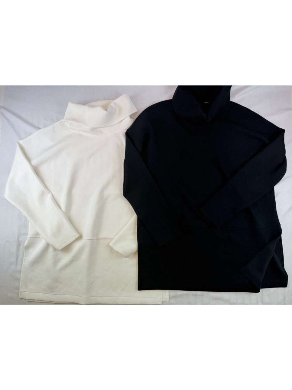 SPANX® AirEssentials Turtleneck Tunic Top Lot of 2 Womens L Black and White